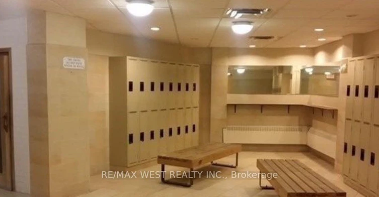 812-60 Pavane Linkway N/A, Toronto, ON, M3C 1A1 - 10