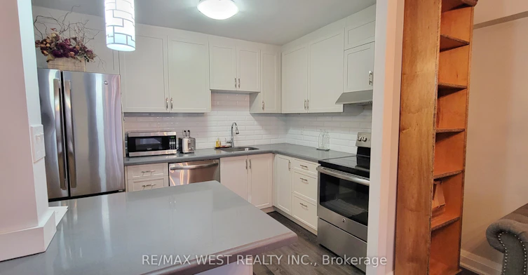 812-60 Pavane Linkway N/A, Toronto, ON, M3C 1A1 - 17