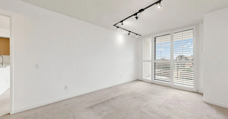 3303-750 Bay Street, Toronto, ON, M5G 1N6 - 11