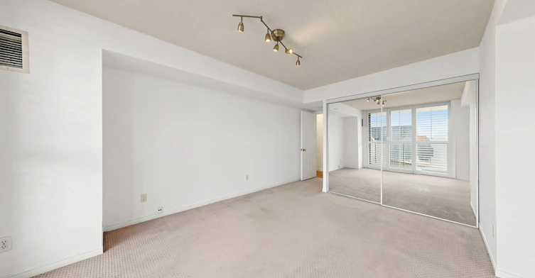 3303-750 Bay Street, Toronto, ON, M5G 1N6 - 16