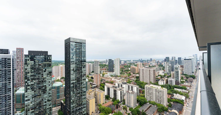 4006-634 Church Street, Toronto, ON, M4Y 2G3 - 5