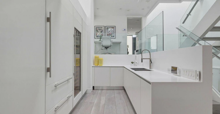 41 Berryman Street, Toronto, ON, M5R 1M7 - 14