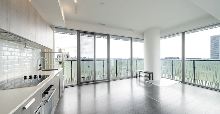 2812-50 Charles Street, Toronto, ON, M4Y 0C3