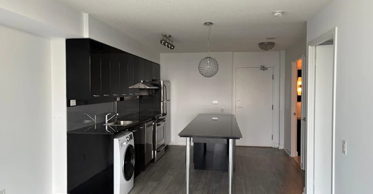 1812-19 Singer Court, Toronto, ON, M2K 0B2 - 5