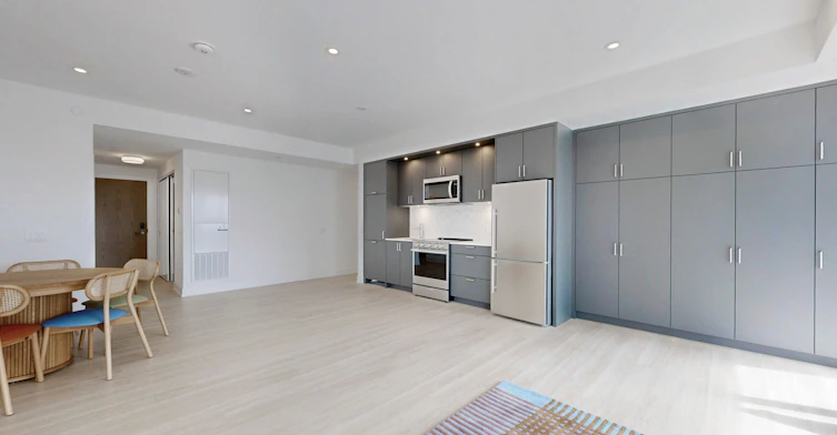 2401-30 Inn ON The Park Drive, Toronto, ON, M3C 0P7 - 2
