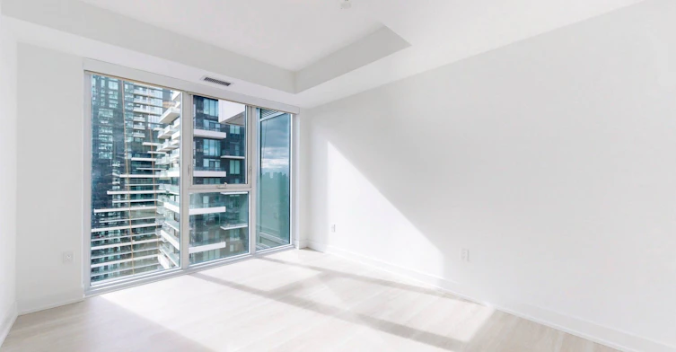 2401-30 Inn ON The Park Drive, Toronto, ON, M3C 0P7 - 10