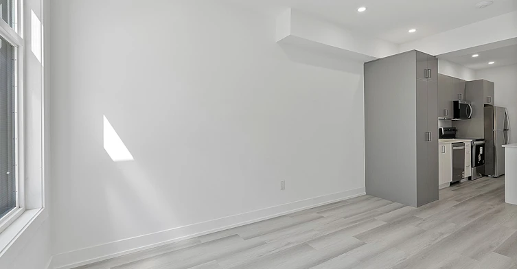 2 - Main-587 Oakwood Avenue, Toronto, ON, M6E 2X8 - 2