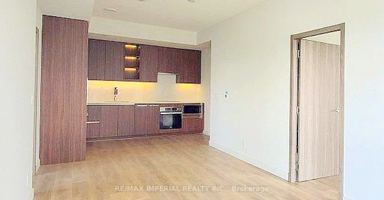 507-27 Mcmahon Drive, Toronto, ON, M2K 1H8 - 4