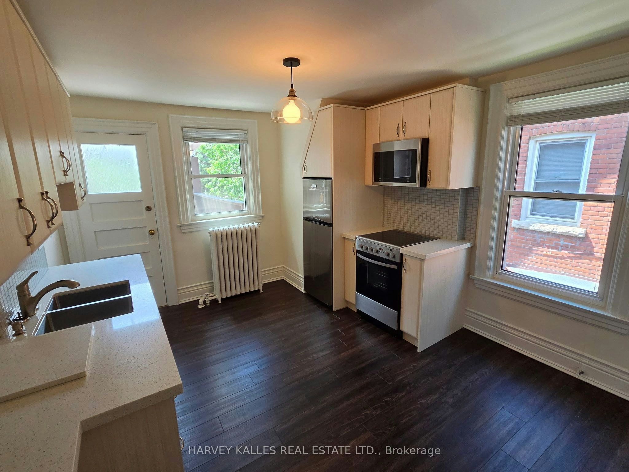 2nd Flr-3 Glencairn Avenue, Toronto, ON, M4R 1M6 - 7