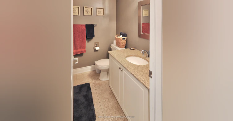 9 Flook Lane, Toronto, ON, M2R 1C4 - 21