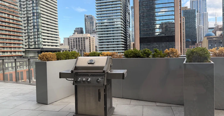 5712-11 Wellesley Street W, Toronto, ON, M4Y 0G4 - 15