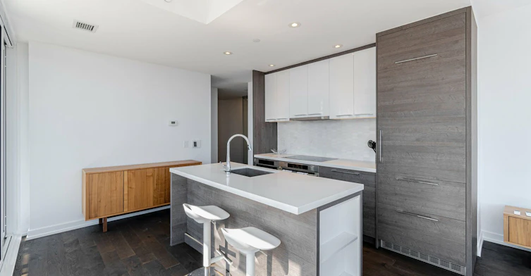 2507-488 University Avenue S, Toronto, ON, M5G 0C1 - 6