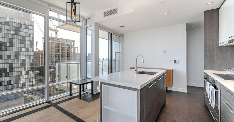 2507-488 University Avenue S, Toronto, ON, M5G 0C1 - 8
