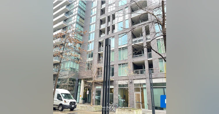 610-20 Minowan Miikan Lane, Toronto, ON, M6J 0E5 - 27