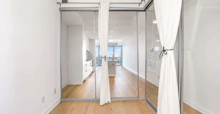 5008-488 University Avenue, Toronto, ON, M5G 0C1 - 11