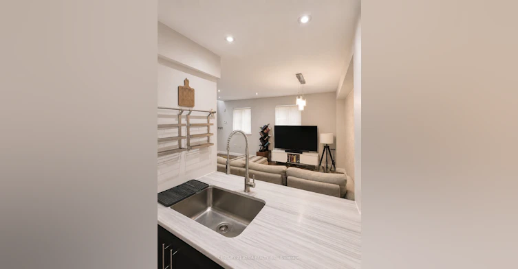 512-46 East Liberty Street, Toronto, ON, M6K 3P2 - 2
