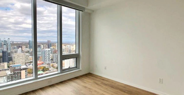 5301-197 Yonge Street, Toronto, ON, M5B 1M4 - 5