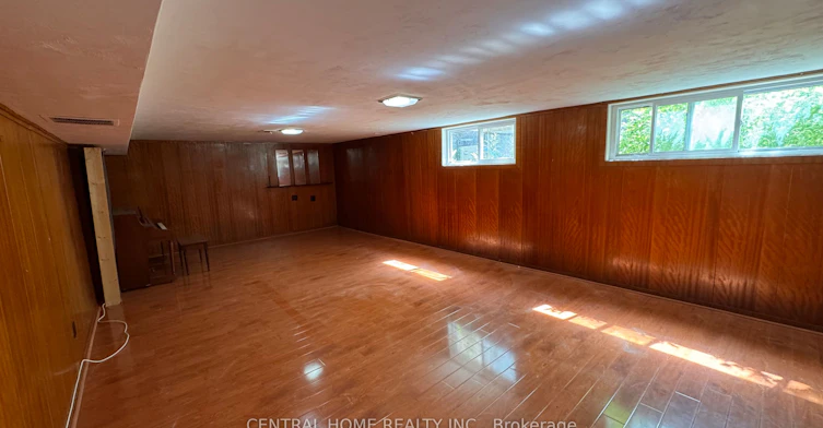 100 Burbank Drive, Toronto, ON, M2K 1N4 - 23