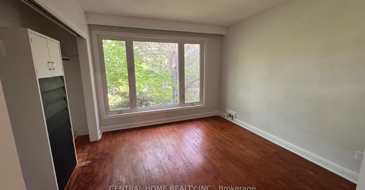100 Burbank Drive, Toronto, ON, M2K 1N4 - 18