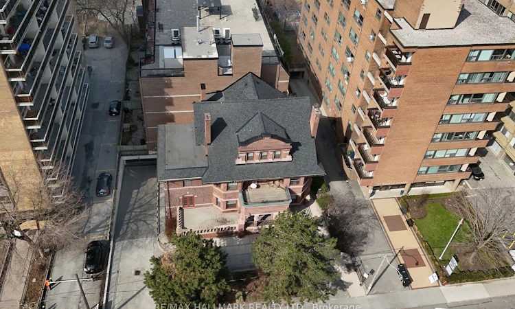 106-212 St. George Street