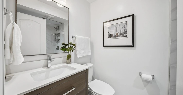 568 Northcliffe Boulevard, Toronto, ON, M6E 3L7 - 33