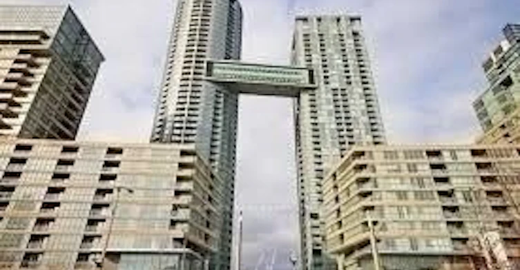 3202-15 Ice Boat Terrace, Toronto, ON, M5V 4A5