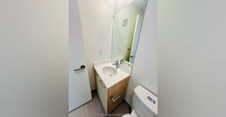 3006-65 Mutual Street, Toronto, ON, M5B 0E5 - 4
