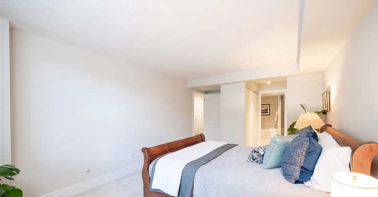 303-75 York Mills Road, Toronto, ON, M2P 2E7 - 22