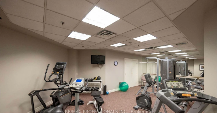 303-75 York Mills Road, Toronto, ON, M2P 2E7 - 30