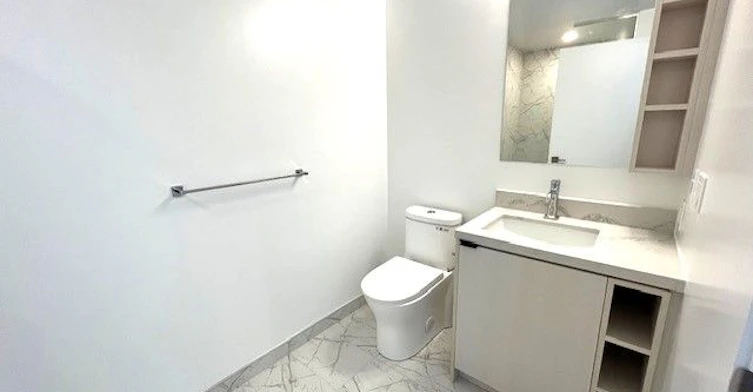 3801-252 Church Street, Toronto, ON, M5B 1Z2 - 23
