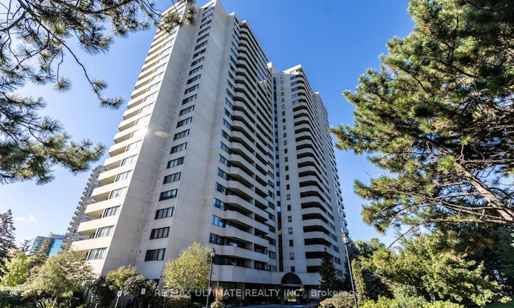 2504-75 Wynford Heights Crescent
