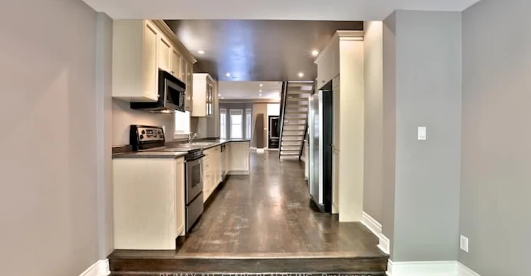 68 Macpherson Avenue, Toronto, ON, M5R 1W8 - 8