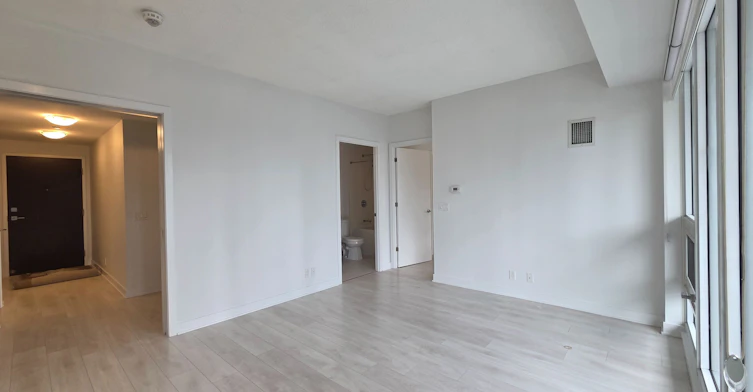 1601-2221 Yonge Street, Toronto, ON, M4S 0B8 - 14