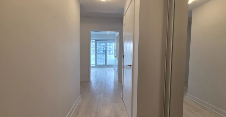 1601-2221 Yonge Street, Toronto, ON, M4S 0B8 - 5