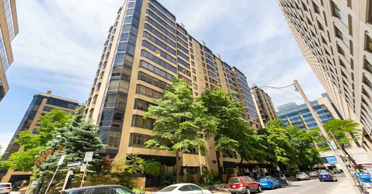 705A-280 Simcoe Street, Toronto, ON, M5T 2Y5