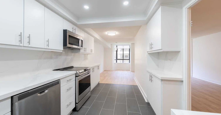 705A-280 Simcoe Street, Toronto, ON, M5T 2Y5 - 16