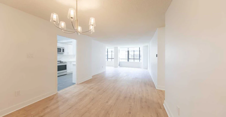 705A-280 Simcoe Street, Toronto, ON, M5T 2Y5 - 12