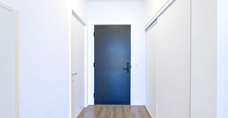 310-500 Dupont Street, Toronto, ON, M6G 1Y7 - 4