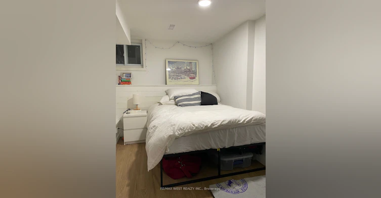 Basement-76 Bellwoods Avenue, Toronto, ON, M6J 2P4 - 16