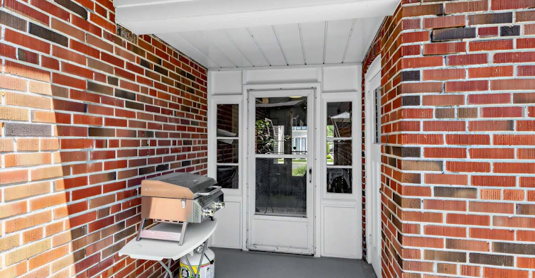 73 Prince Charles Drive, Toronto, ON, M6A 2H4 - 32