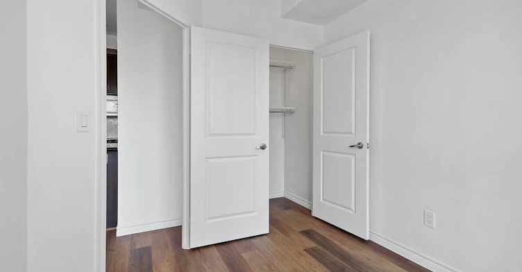 534-628 Fleet Street, Toronto, ON, M5V 1A8 - 12