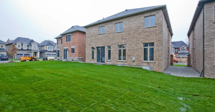 11 Queen Magdalene Place, Toronto, ON, M2H 0A6 - 30