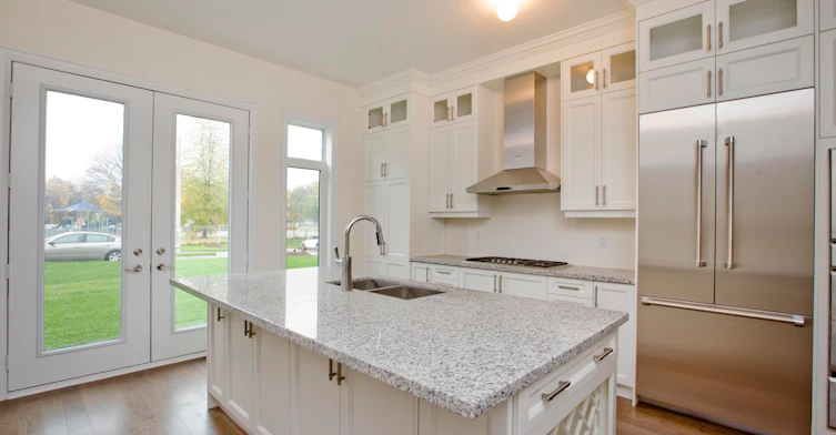 11 Queen Magdalene Place, Toronto, ON, M2H 0A6 - 13