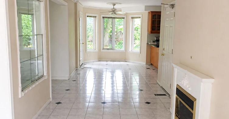 63 Lehar Crescent, Toronto, ON, M2H 1J4 - 3