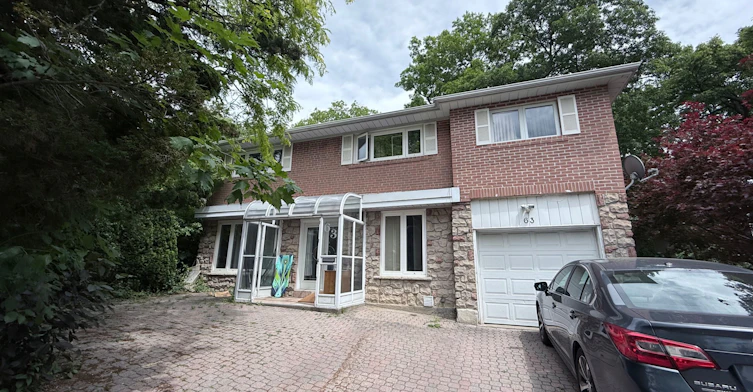 63 Lehar Crescent, Toronto, ON, M2H 1J4