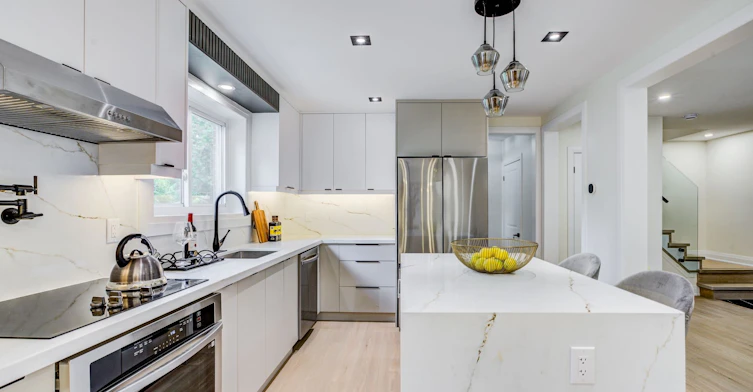 22 Gleneagle Crescent, Toronto, ON, M2J 3H3 - 7