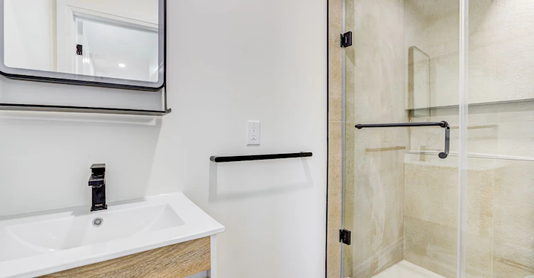 22 Gleneagle Crescent, Toronto, ON, M2J 3H3 - 14
