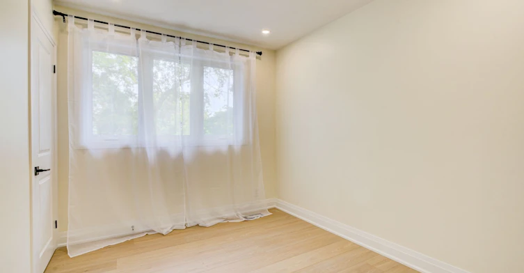 22 Gleneagle Crescent, Toronto, ON, M2J 3H3 - 21