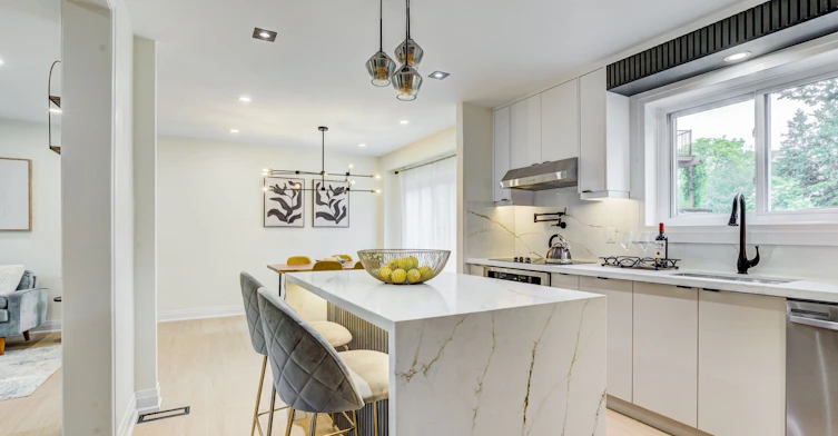 22 Gleneagle Crescent, Toronto, ON, M2J 3H3