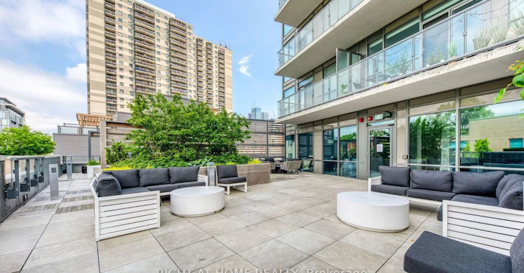 1007-181 Bedford Road, Toronto, ON, M5R 0C2 - 20